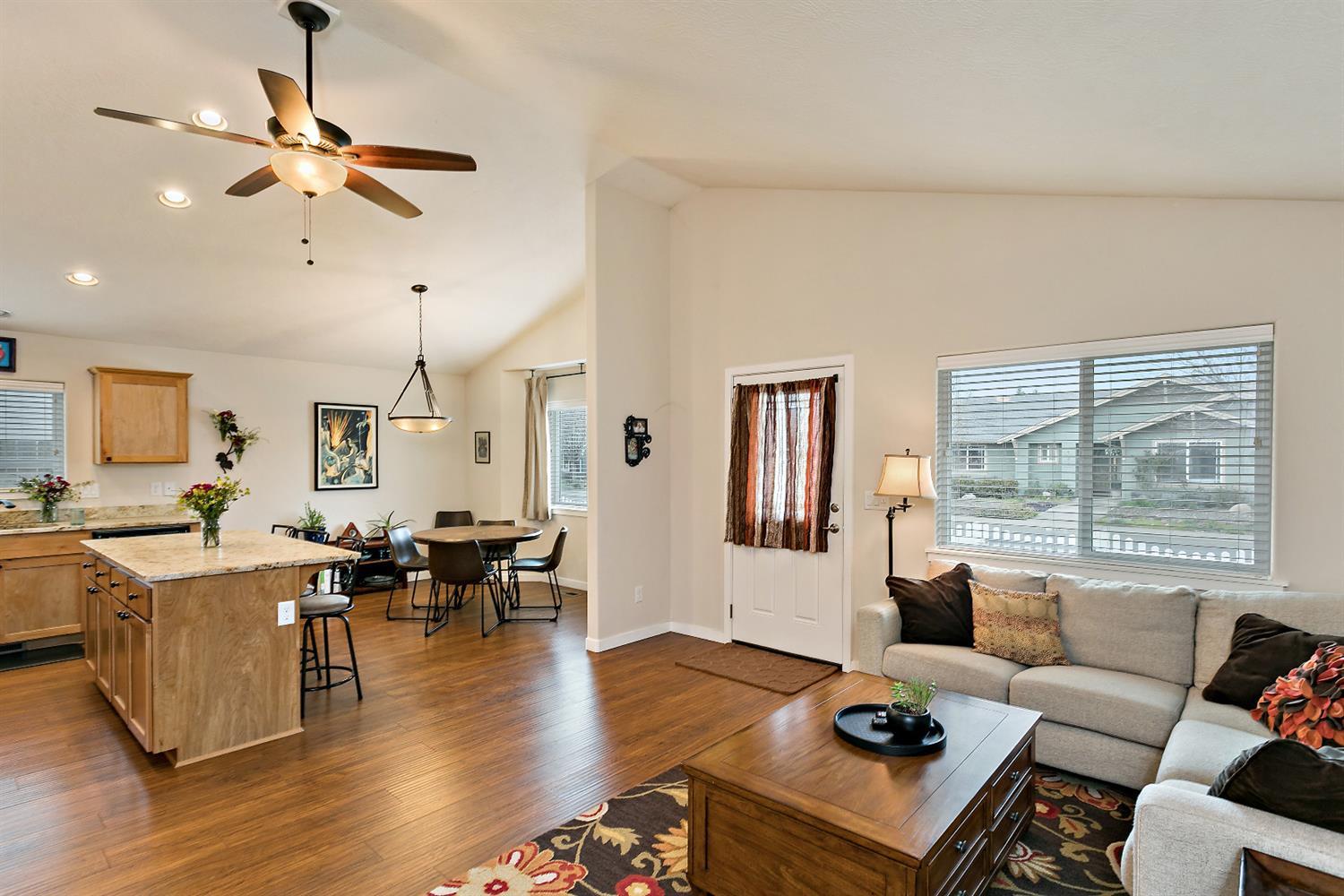 126 Suncrest Road Talent, OR 97540 - Photo 3 of 25 Vaulted ceiling enhance the spaciousness
