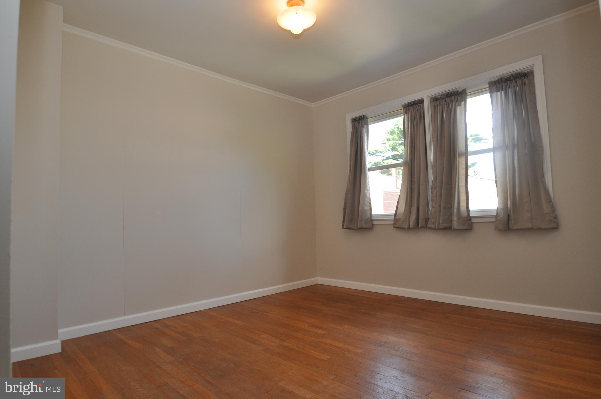 1434 Cedarcroft Road Baltimore, MD 21239 - Photo 9 of 15 DON'T HAVE TO DO A THING!