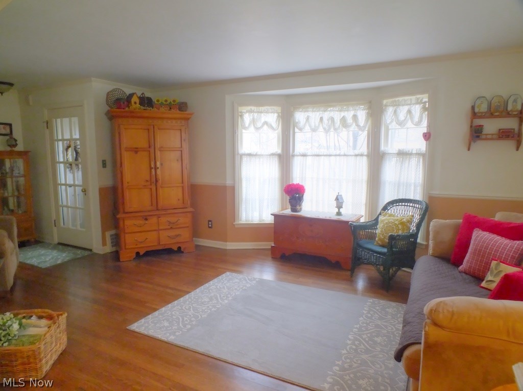 1767 Oakmount Road South Euclid, OH 44121 - Photo 5 of 25