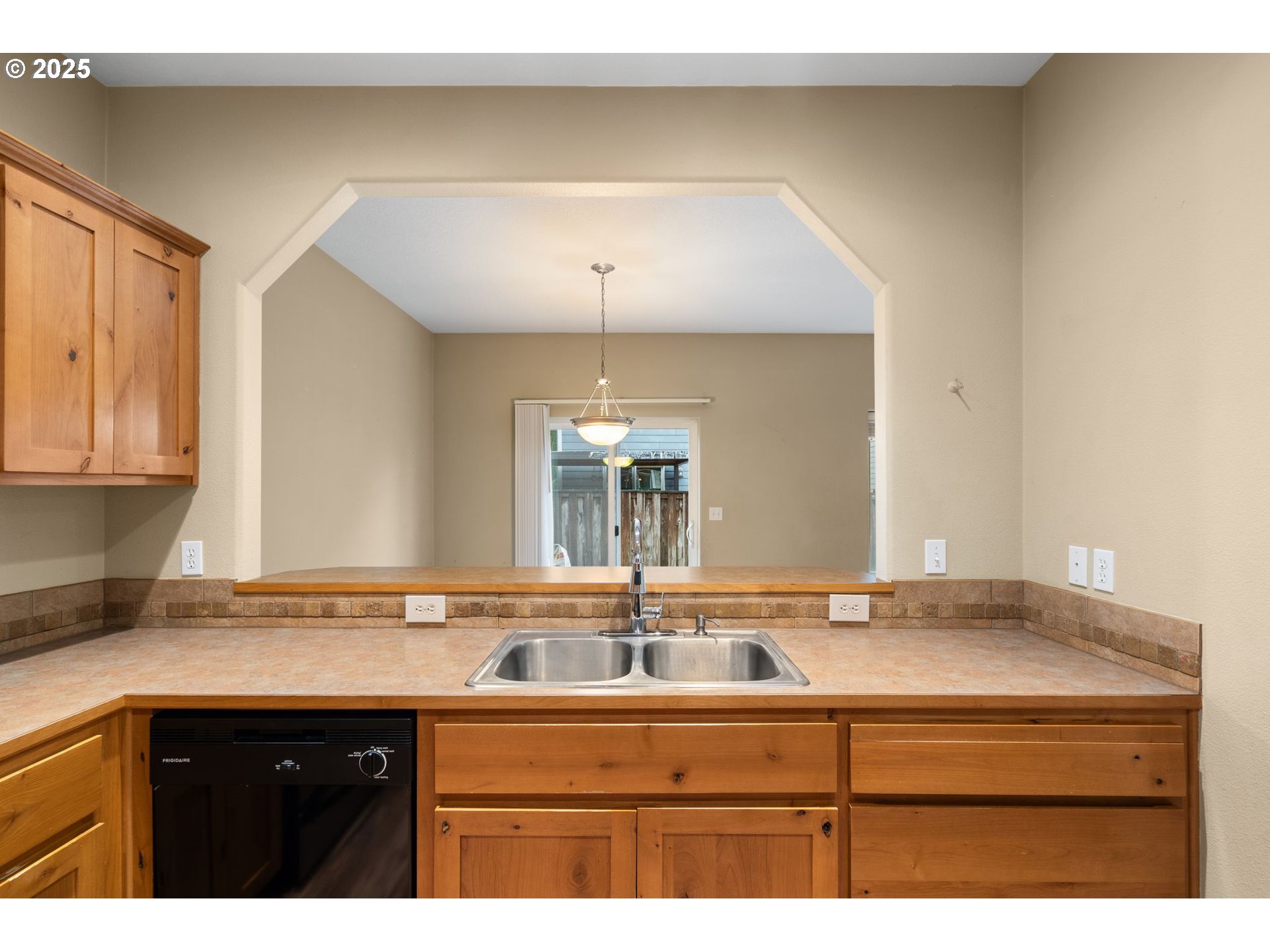 2727 28th Avenue Forest Grove, OR 97116 - Photo 14 of 48