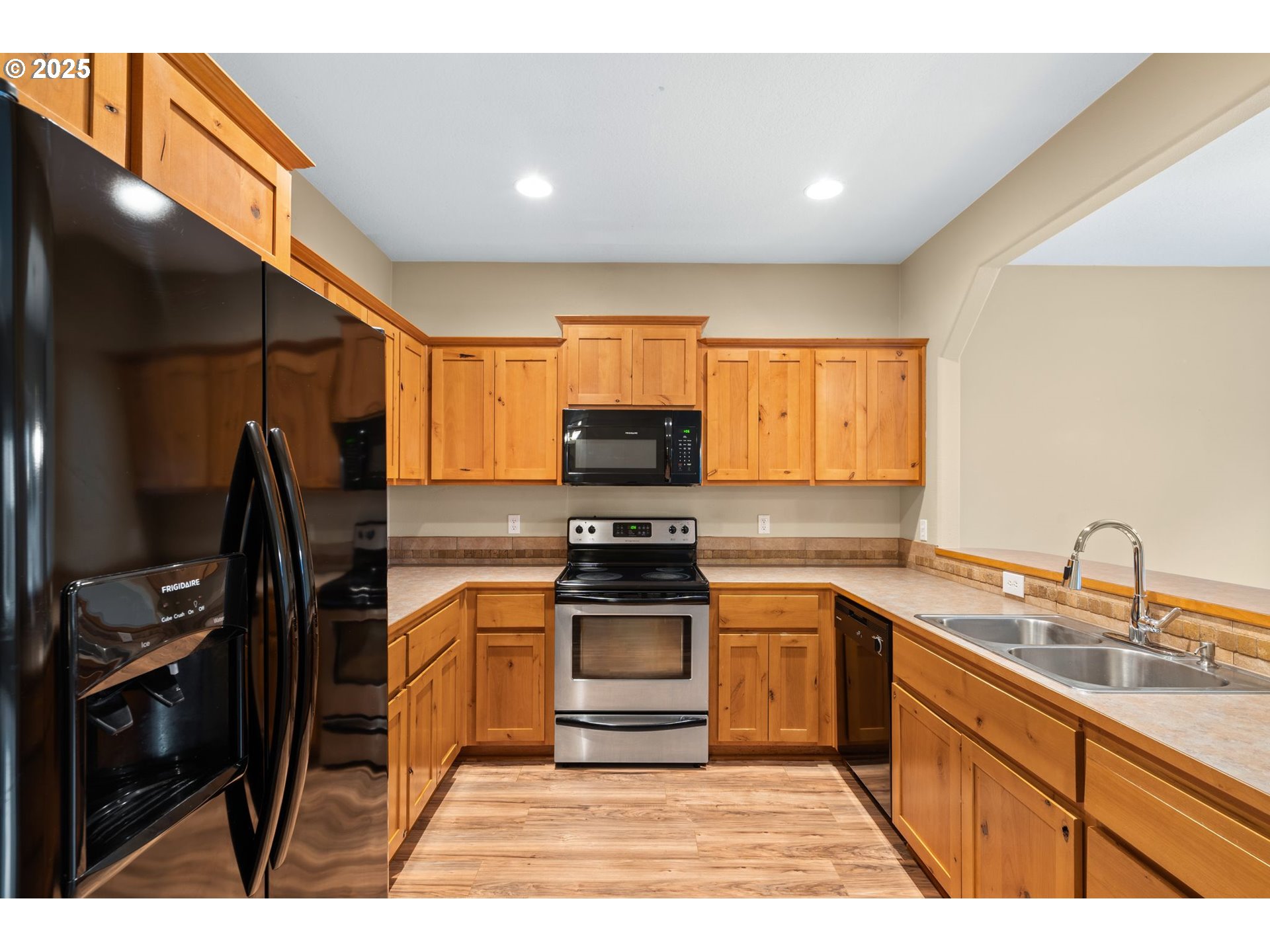 2727 28th Avenue Forest Grove, OR 97116 - Photo 15 of 48