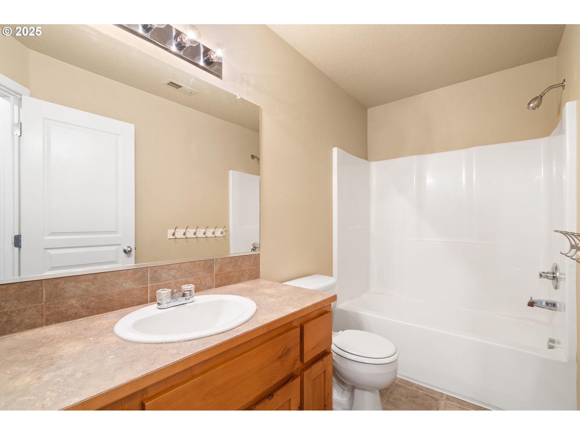 2727 28th Avenue Forest Grove, OR 97116 - Photo 28 of 48