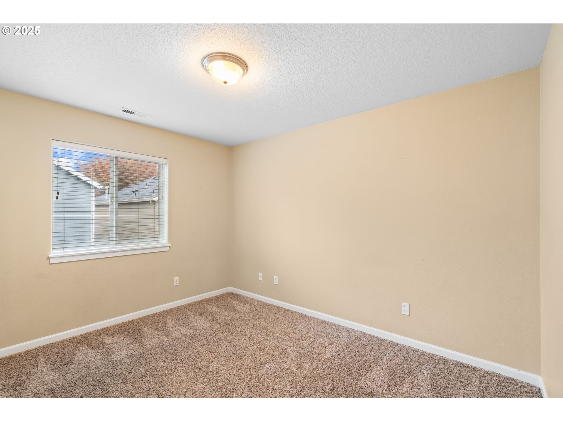 2727 28th Avenue Forest Grove, OR 97116 - Photo 30 of 48