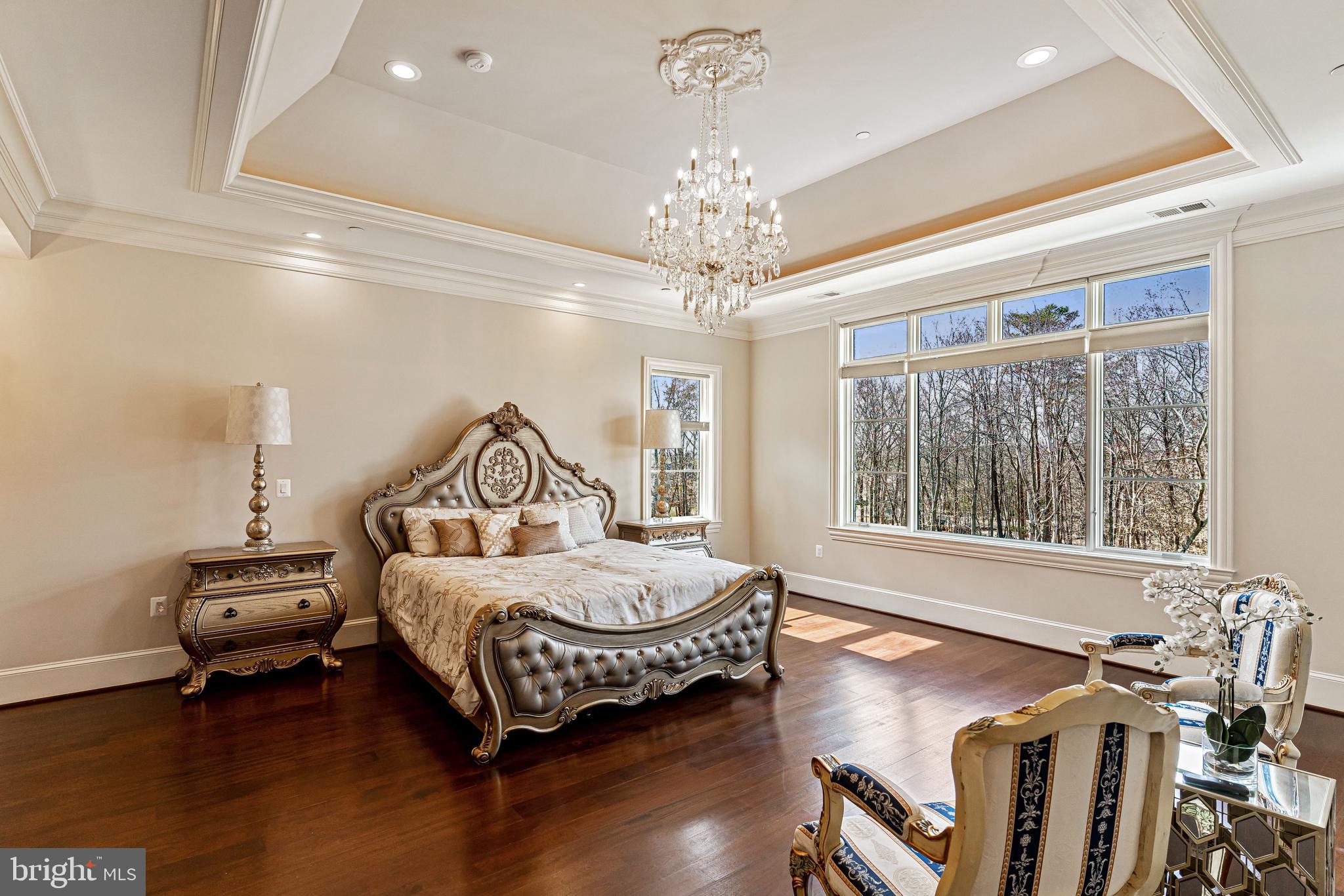 11345 Albermyrtle Road Potomac, MD 20854 - Photo 24 of 53 Luxurious Owner's Suite