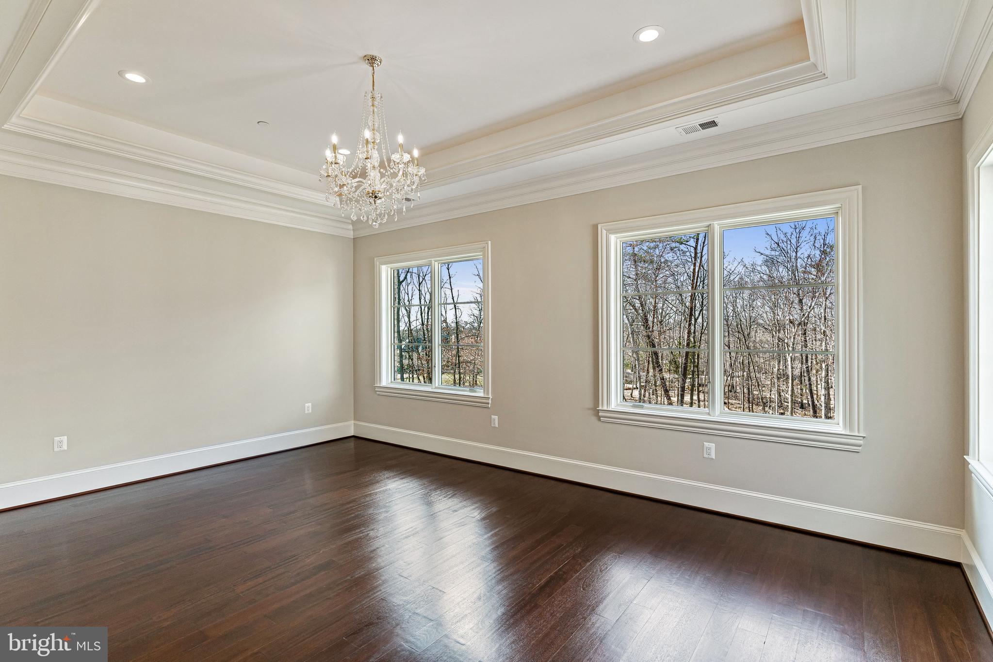 11345 Albermyrtle Road Potomac, MD 20854 - Photo 33 of 53 Upper Level Bedroom Suite #5