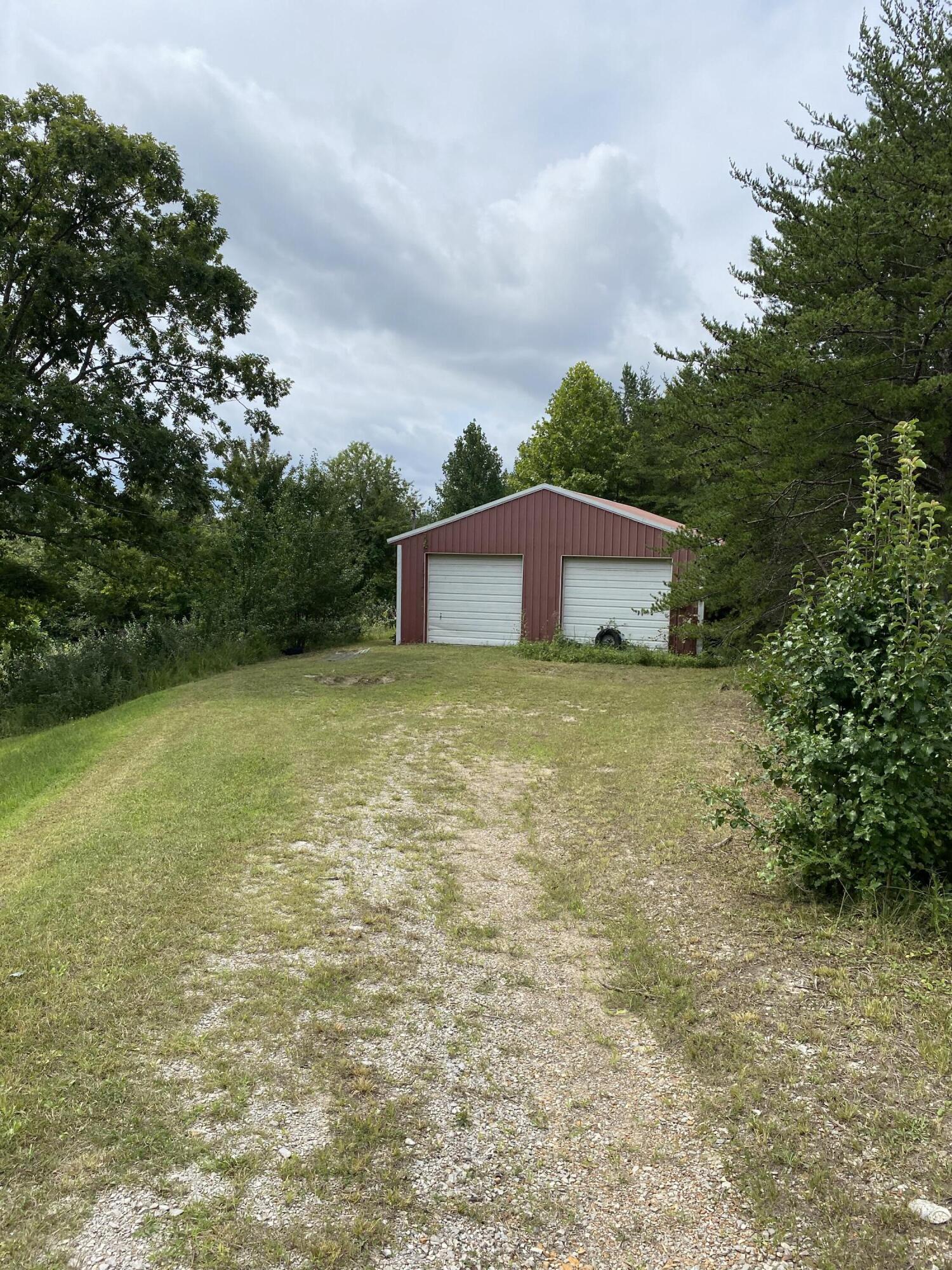 775 South Old Whitley Road Lily, KY 40740 - Photo 9 of 41 775 Old Whitley Road