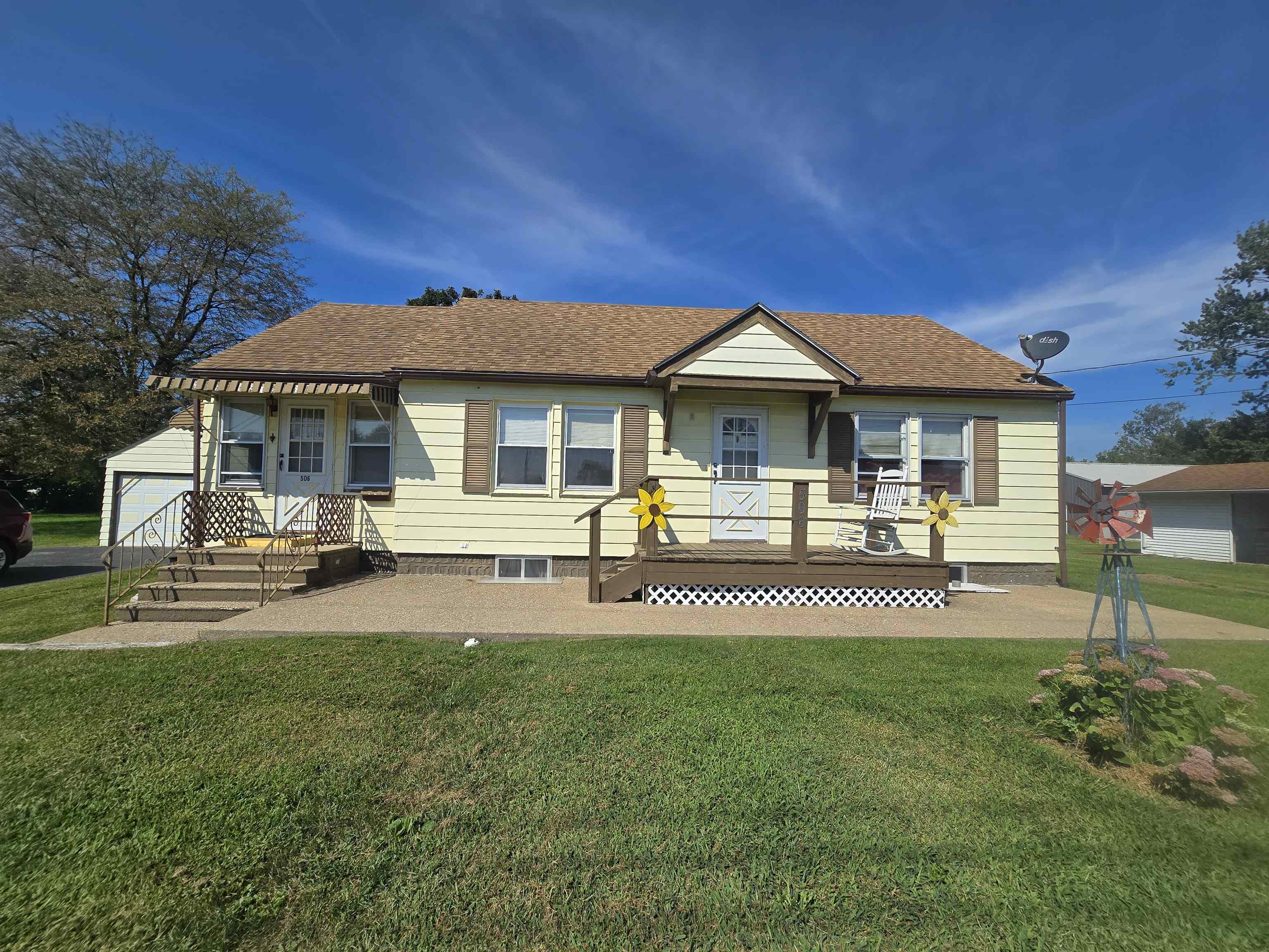 506 South Washington Street Carthage, IL 62321 - Photo 1 of 20 Gallery Image 1