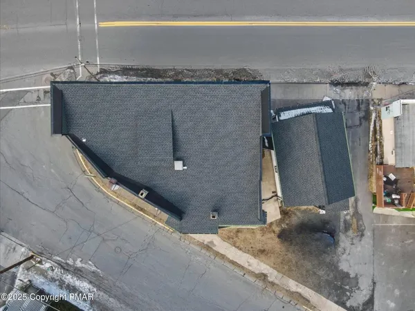 $1,400 | 147 North 9th Street, Unit 204, Stroudsburg, PA 18360