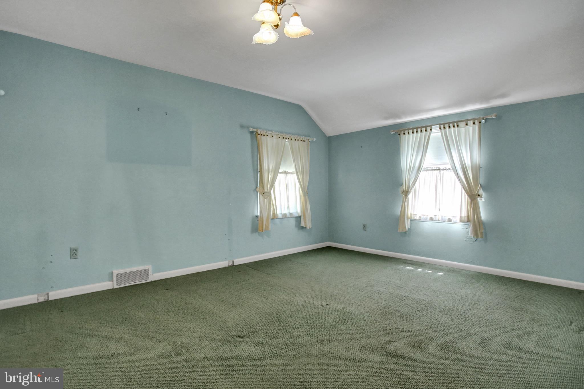 2015 Steuben Road Reading, PA 19602 - Photo 13 of 21