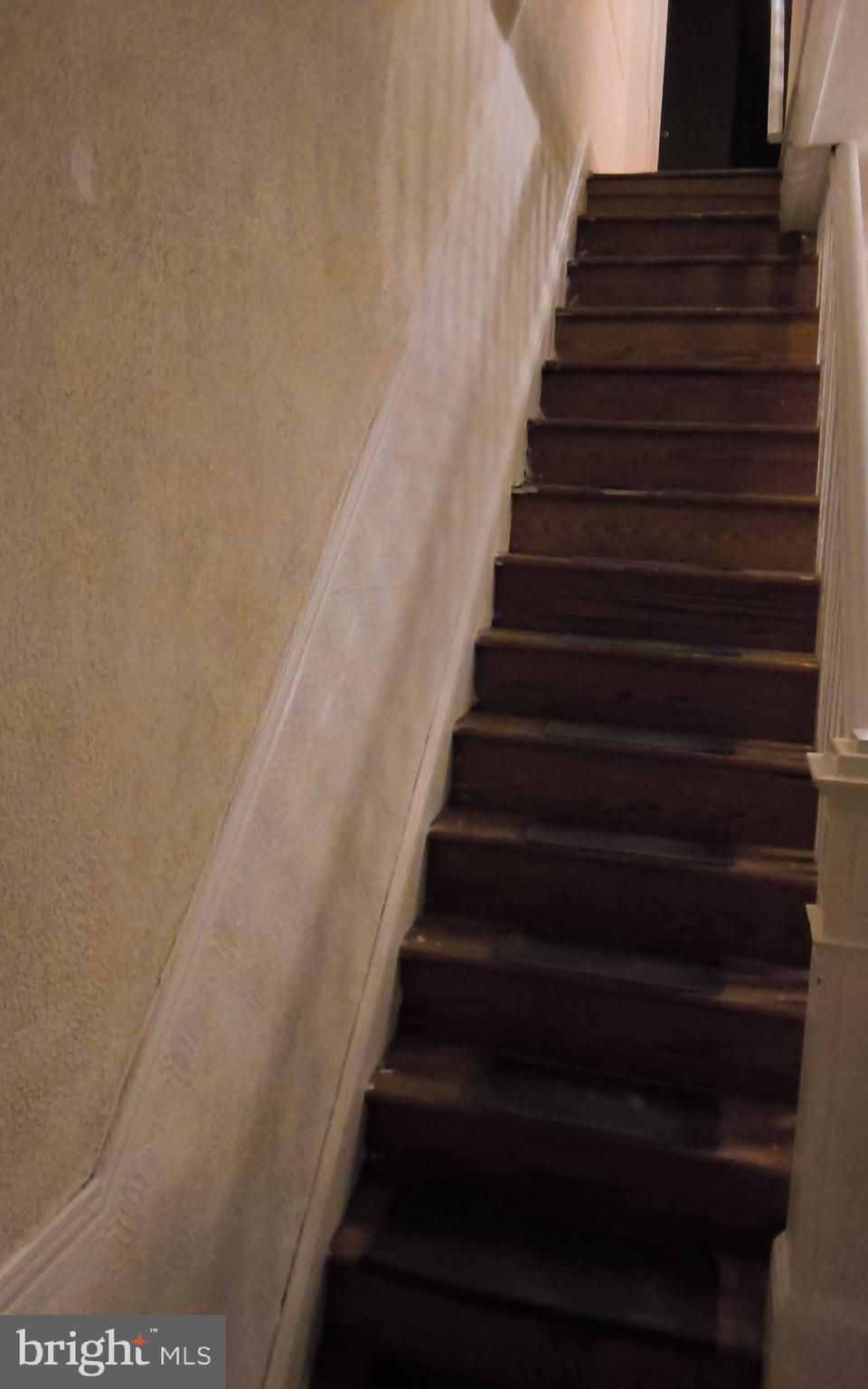 2019 Ramsay Street Baltimore, MD 21223 - Photo 11 of 23 Stairway