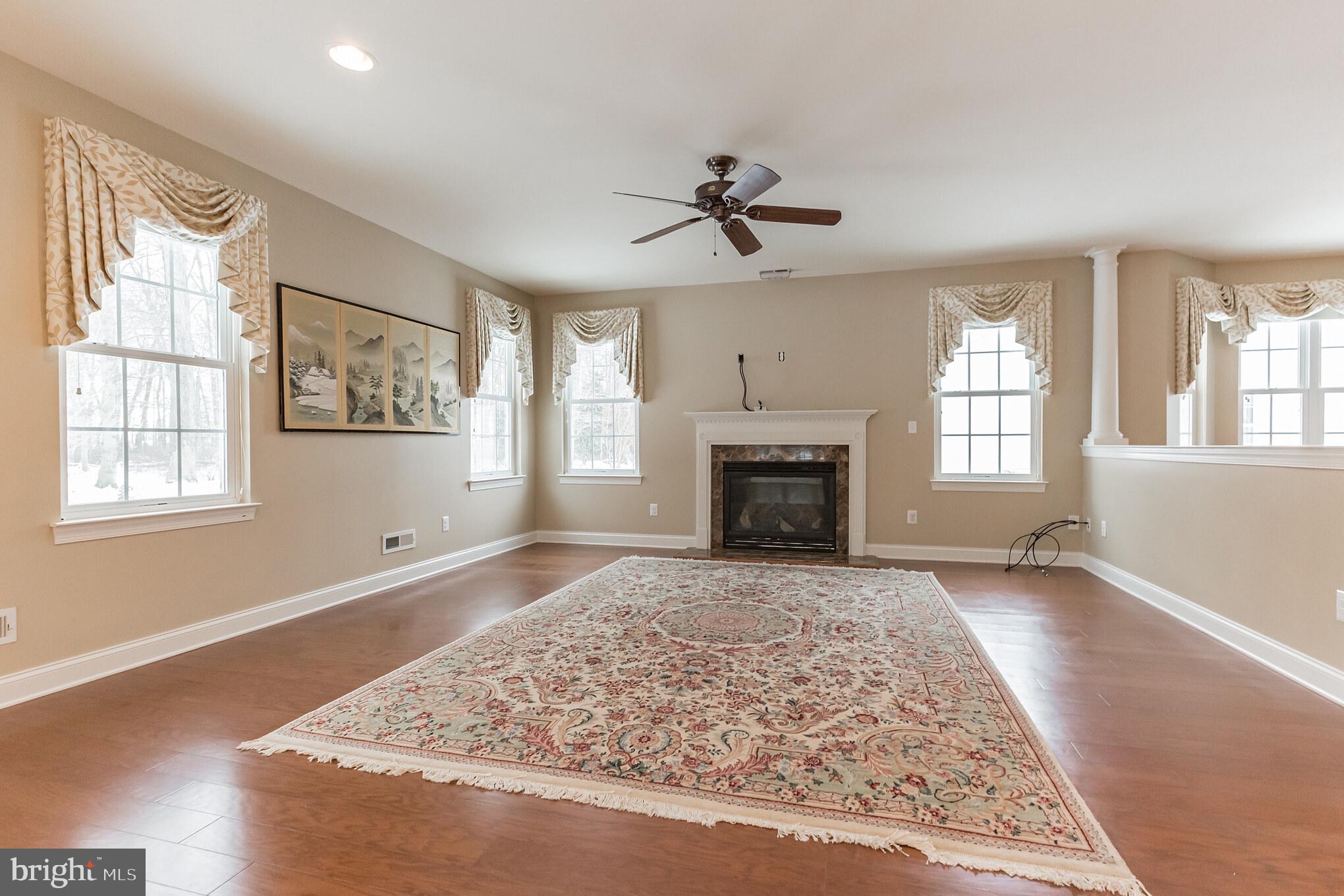 10 Keswick Path Medford, NJ 08055 - Photo 9 of 37 Great Room