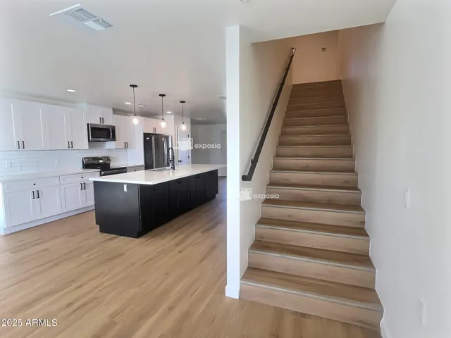 $2,700 | 2502 East Paradise Lane, Unit 6, Phoenix, AZ 85032