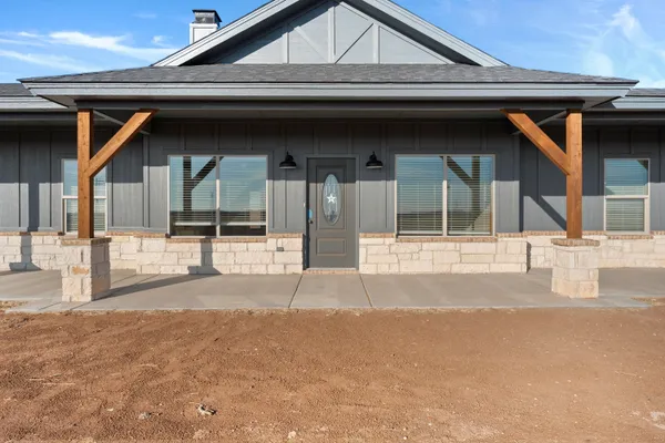 $374,900 | 12413 North C R 2900, Lubbock, TX 79403