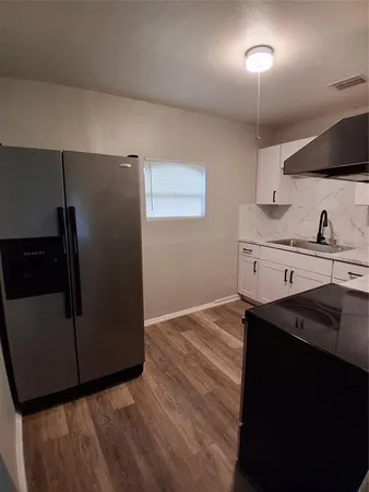 $2,700 | 506 North Macdill Avenue, Tampa, FL 33609