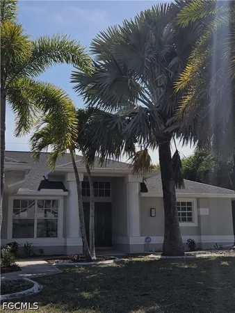 $2,950 | 1918 Southwest 29th Terrace, Cape Coral, FL 33914