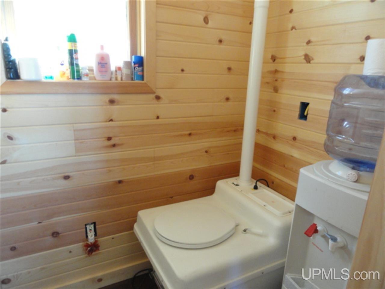 14464 Pequaming Road Lanse, MI 49946 - Photo 17 of 18 Gallery Image 17