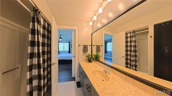 $159,000 | 218 Shoreline Drive, Unit 3, O'Fallon, IL 62269