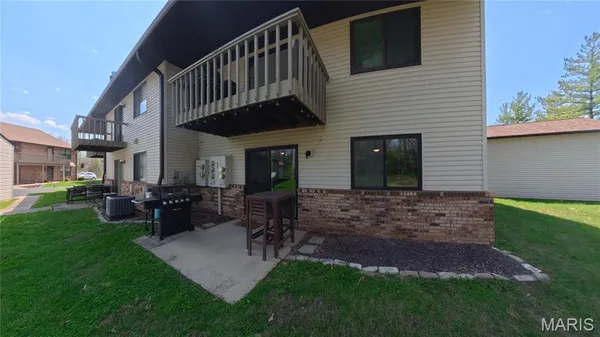 $159,000 | 218 Shoreline Drive, Unit 3, O'Fallon, IL 62269