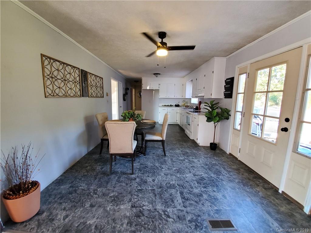 161 Ebenezer Road Kings Mountain, NC 28086 - Photo 12 of 27 Gallery Image 12
