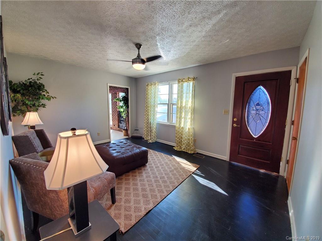 161 Ebenezer Road Kings Mountain, NC 28086 - Photo 4 of 27 Gallery Image 4