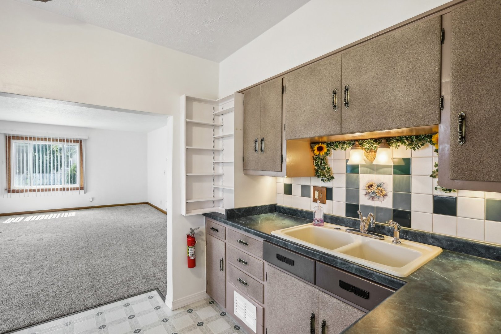 4400 17th Street Racine, WI 53405 - Photo 13 of 62 Gallery Image 13