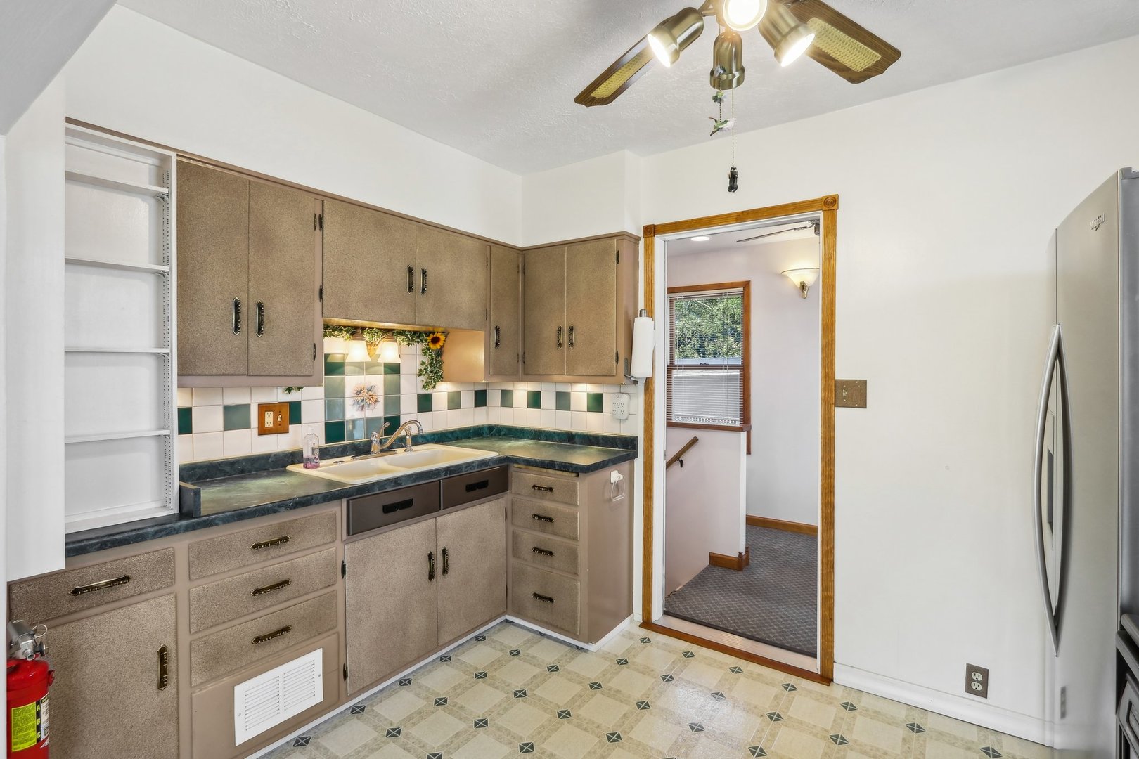 4400 17th Street Racine, WI 53405 - Photo 10 of 62 Gallery Image 10