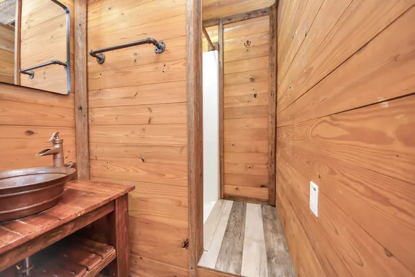 a view of a bathroom