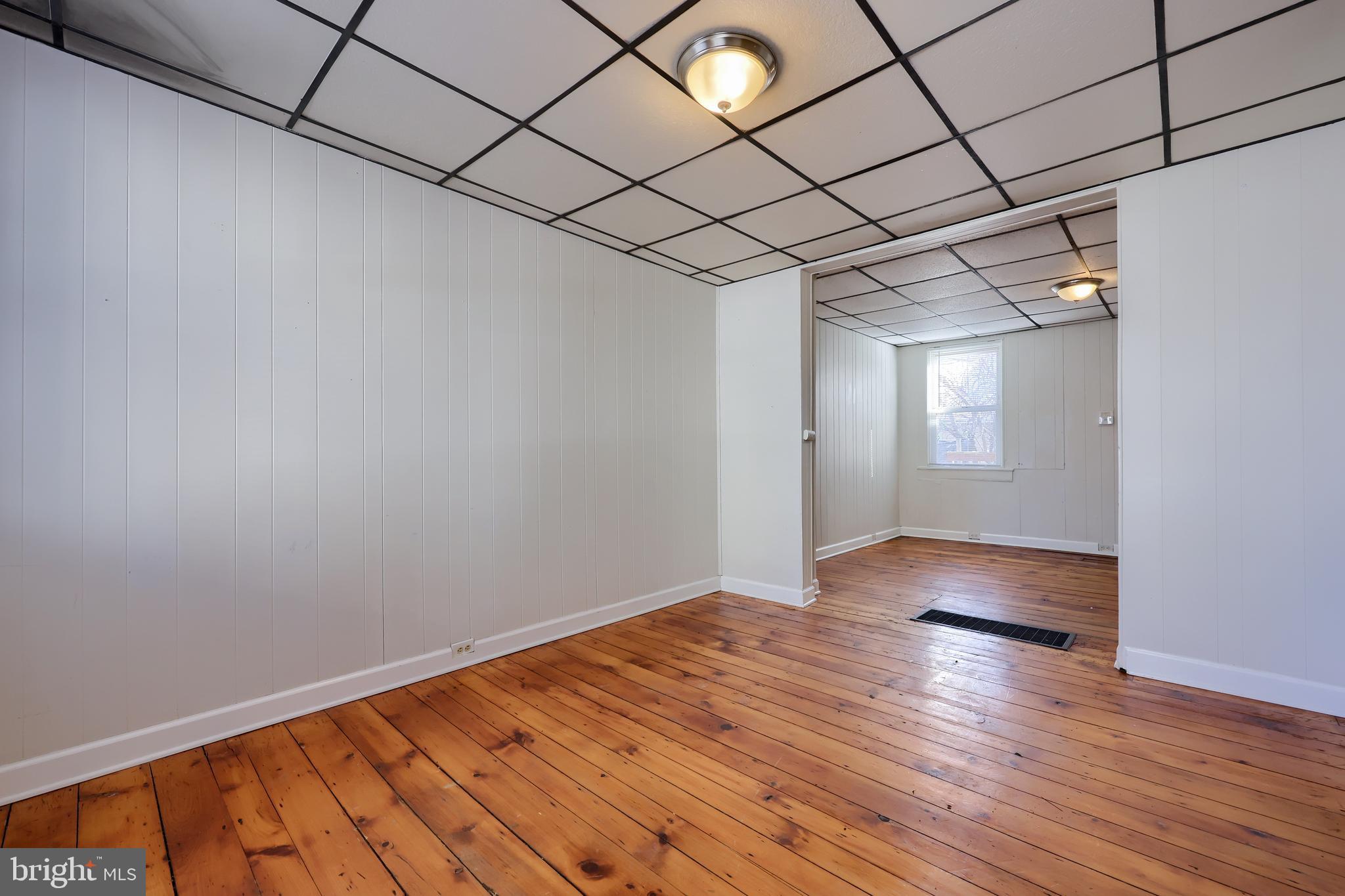 606 High Street Lancaster, PA 17603 - Photo 10 of 29