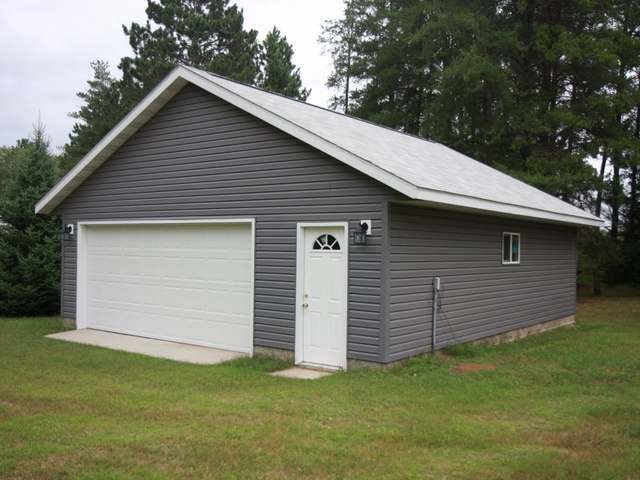 5140 Evergreen Court Rhinelander, WI 54501 - Photo 1 of 7 Gallery Image 1