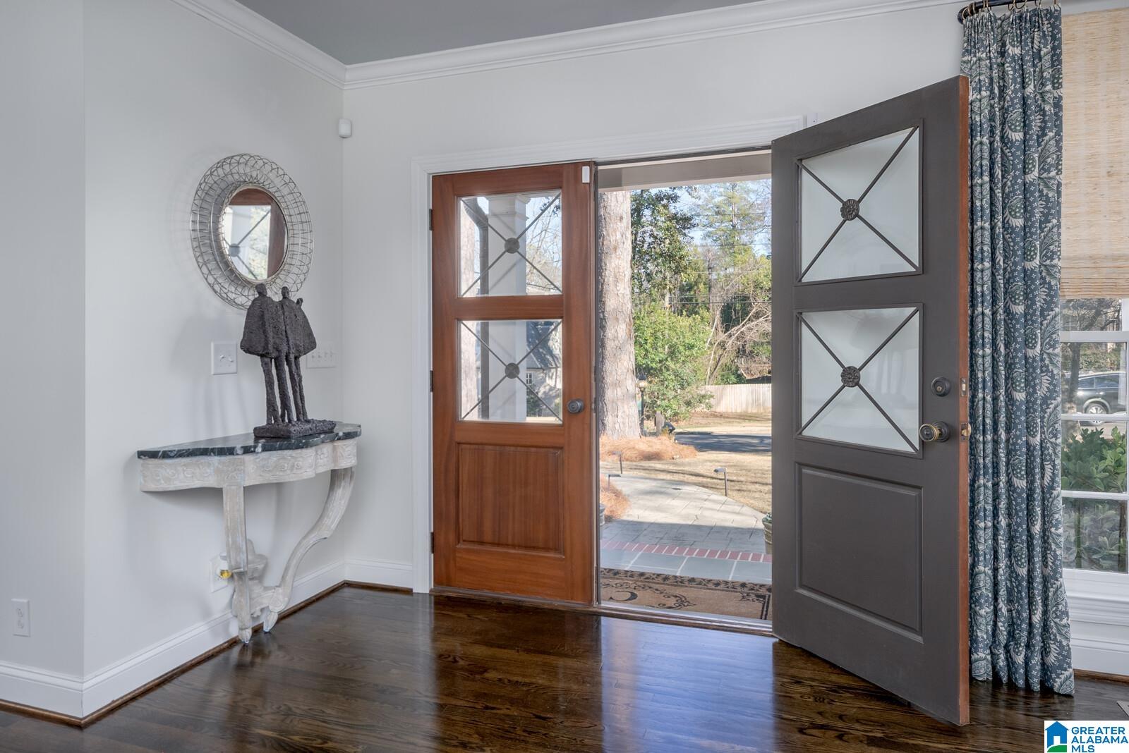 24 Pine Crest Road Birmingham, AL 35223 - Photo 3 of 55