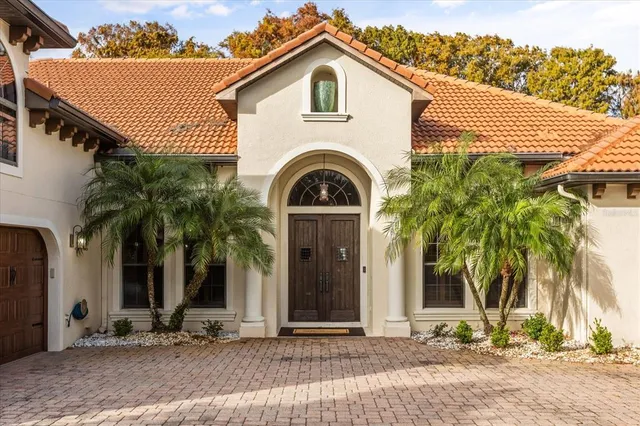 a picture of a wall with a white wall and a painting