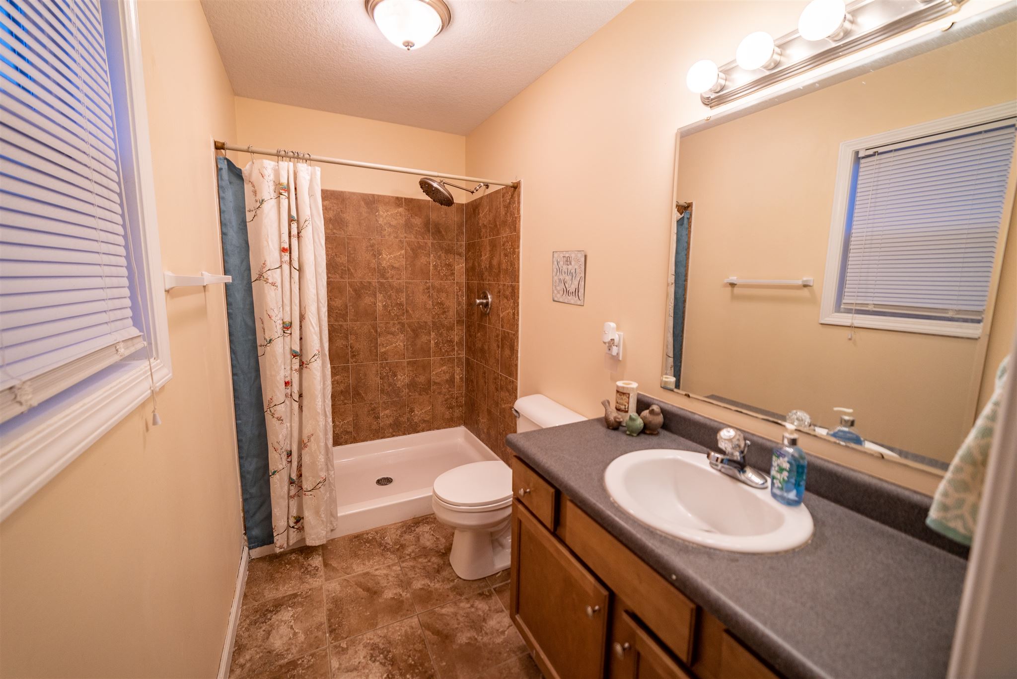 118 Riley Place Fort Wayne, IN 46825 - Photo 9 of 24 Gallery Image 9