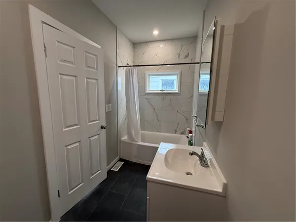 $2,000 | 14 Willow Place, Hornell, NY 14843