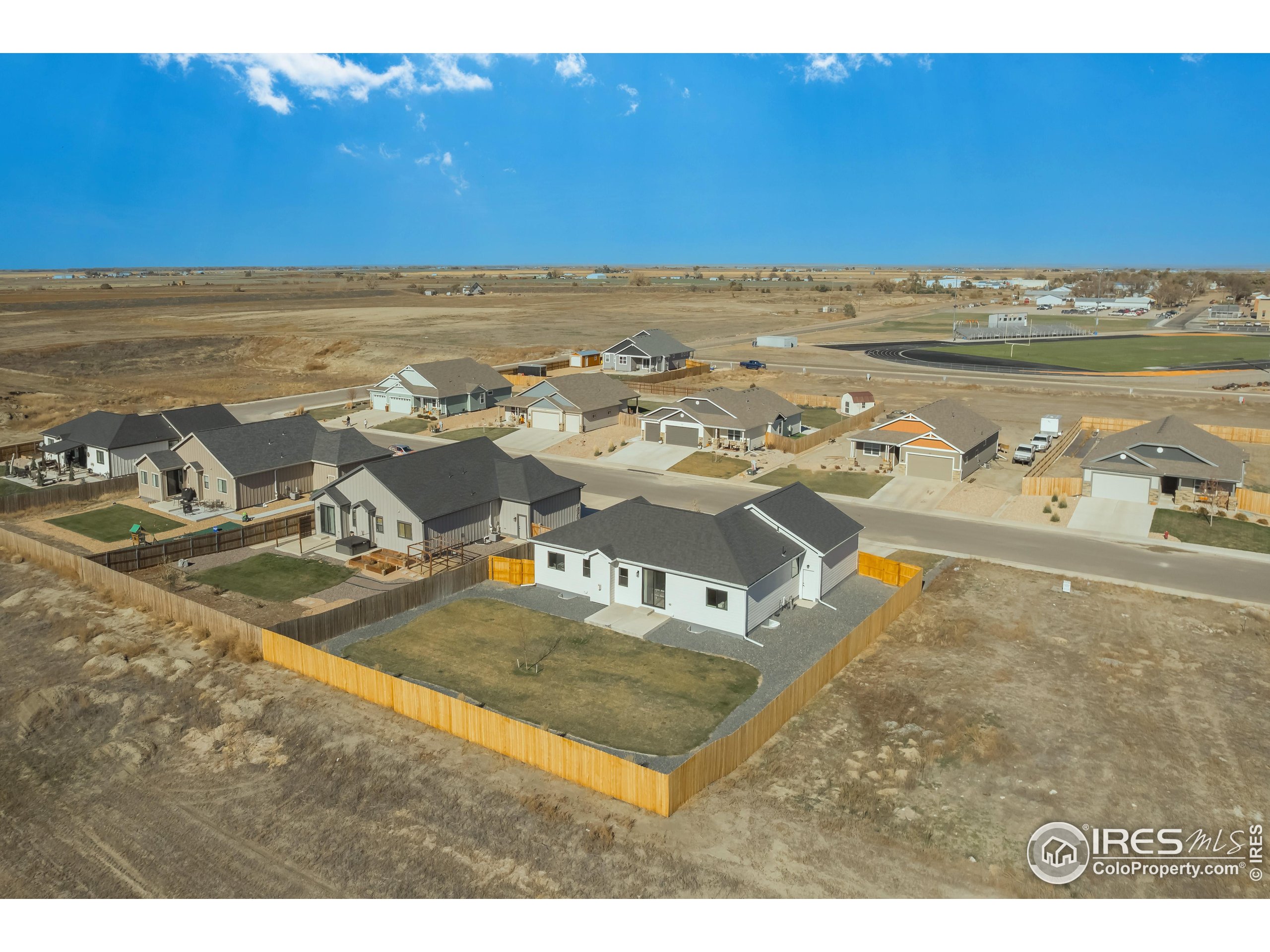 116 7th Avenue Wiggins, CO 80654 - Photo 4 of 42