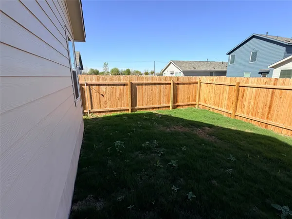 $1,995 | 208 Skyfire Street, Hutto, TX 78634