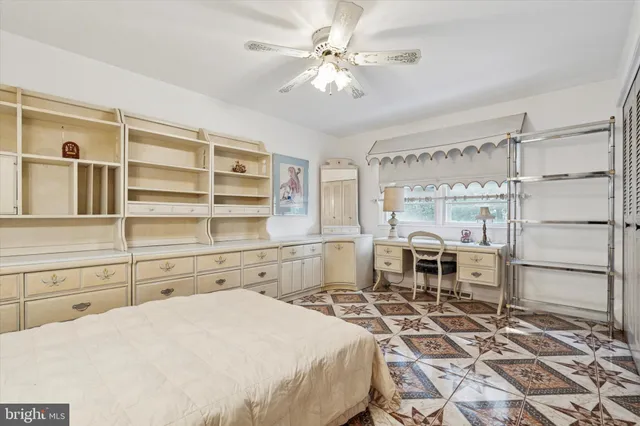 $999,999 | 341 Cedar Road, Elkins Park, PA 19027