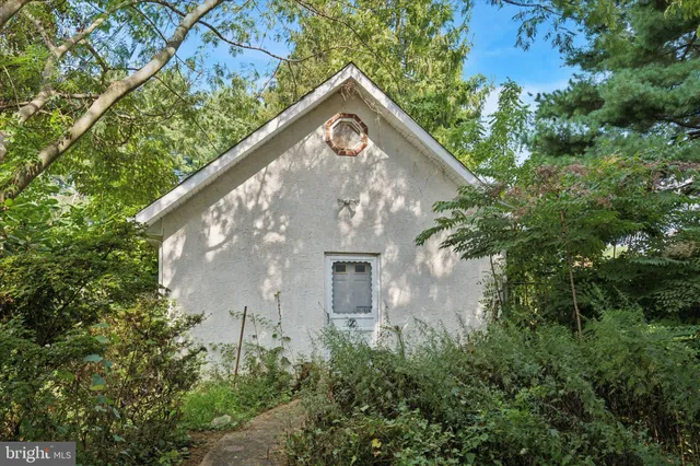 $999,999 | 341 Cedar Road, Elkins Park, PA 19027