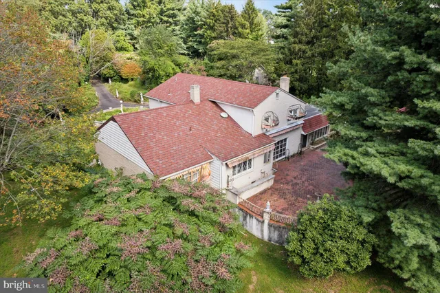 $999,999 | 341 Cedar Road, Elkins Park, PA 19027