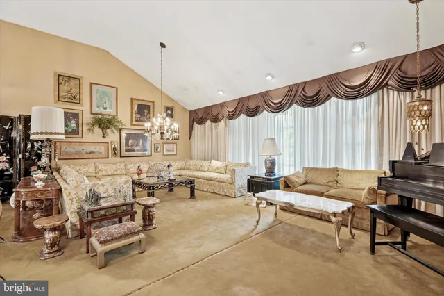 $999,999 | 341 Cedar Road, Elkins Park, PA 19027