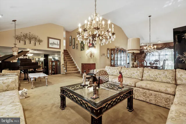 $999,999 | 341 Cedar Road, Elkins Park, PA 19027