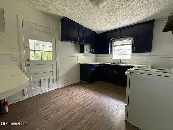 $74,000 | 1734 Dixie Drive, Jackson, MS 39209