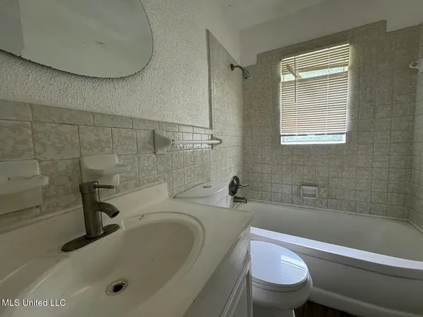$74,000 | 1734 Dixie Drive, Jackson, MS 39209