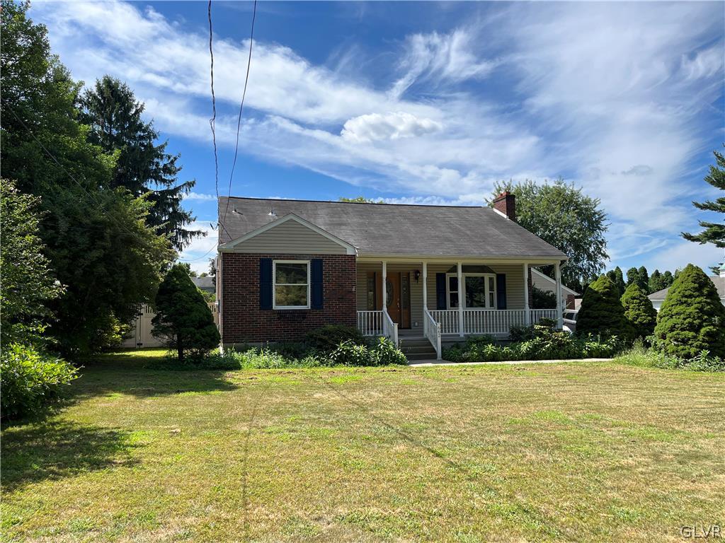 662 East Macada Road Bethlehem, PA 18017 - Photo 3 of 21 Gallery Image 3