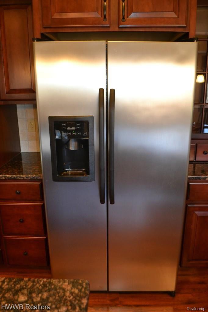 5205 Old Mill Road Rochester, MI 48306 - Photo 14 of 61 13-GE Refrigerator.jpg