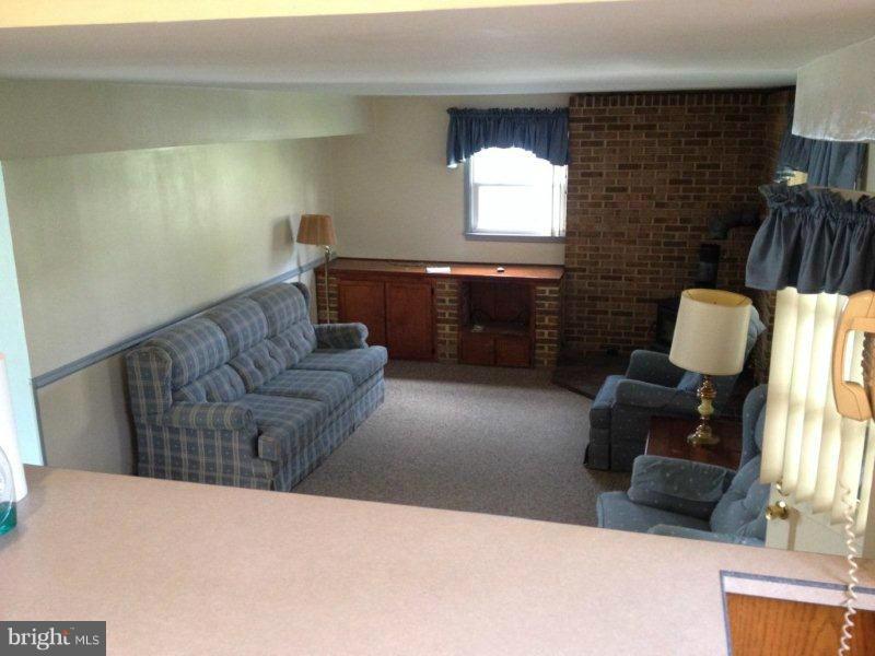 4795 Byron Road Windsor Mill, MD 21244 - Photo 18 of 30 Family Room