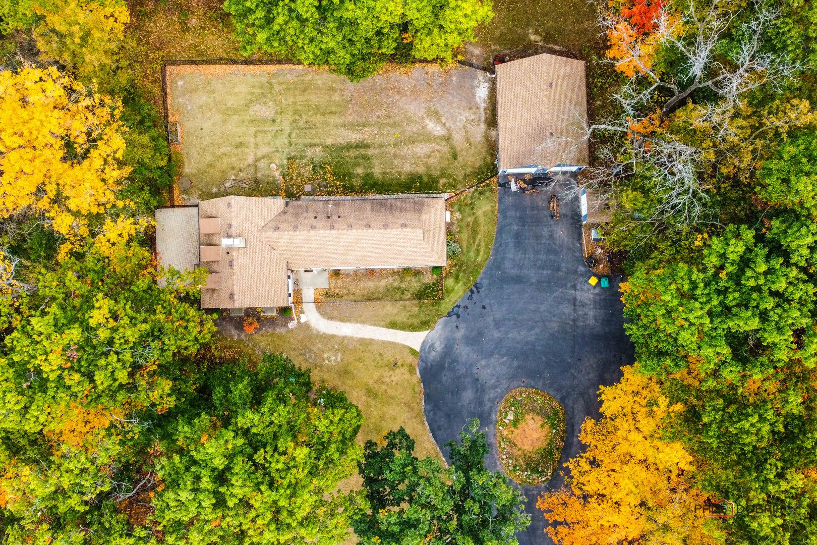 3386 Old McHenry Road Long Grove, IL 60047 - Photo 42 of 48 an aerial view of a house with a yard