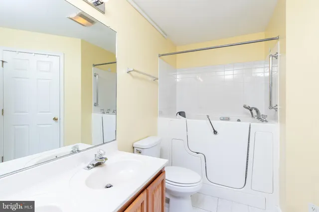 $280,000 | 11425 Manklin Creek Road, Unit 2, Ocean Pines, MD 21811