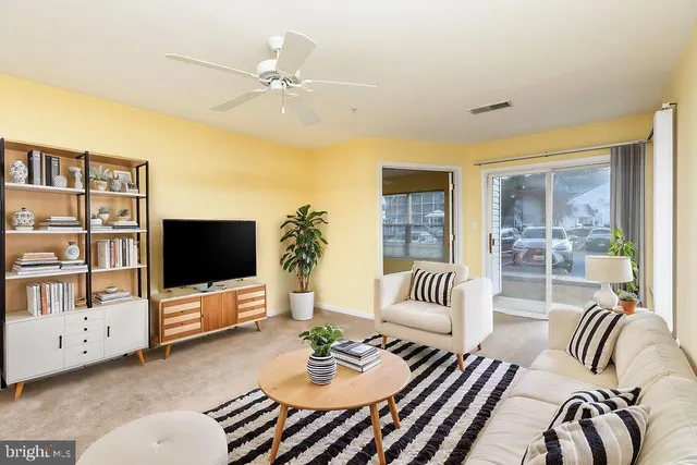 $280,000 | 11425 Manklin Creek Road, Unit 2, Ocean Pines, MD 21811