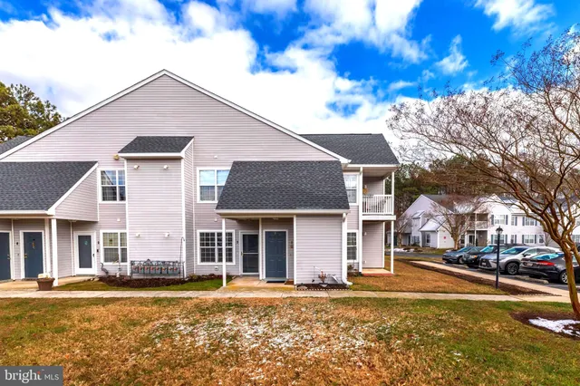 $280,000 | 11425 Manklin Creek Road, Unit 2, Ocean Pines, MD 21811