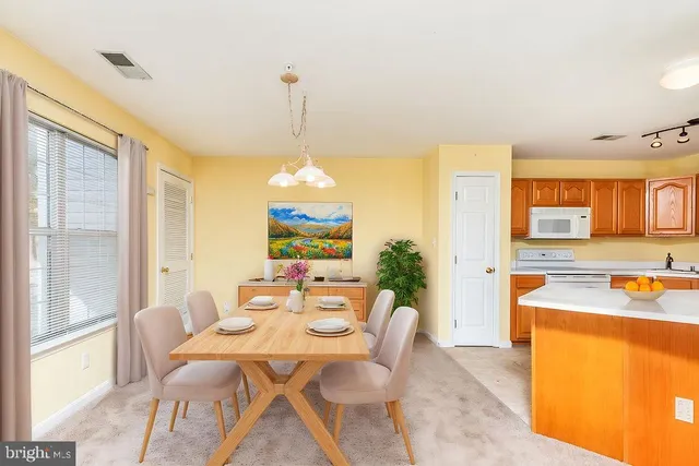 $280,000 | 11425 Manklin Creek Road, Unit 2, Ocean Pines, MD 21811